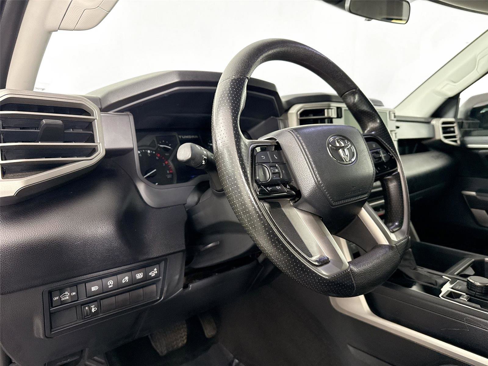 Used 2022 Toyota Tundra SR5 image 13