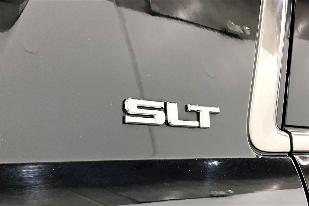 Used 2018 GMC Yukon SLT AWD/4WD image 24