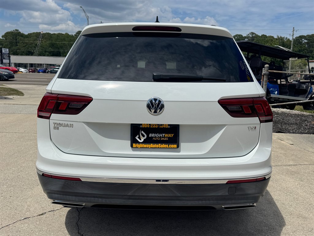 Used 2018 Volkswagen Tiguan SE FWD image 6