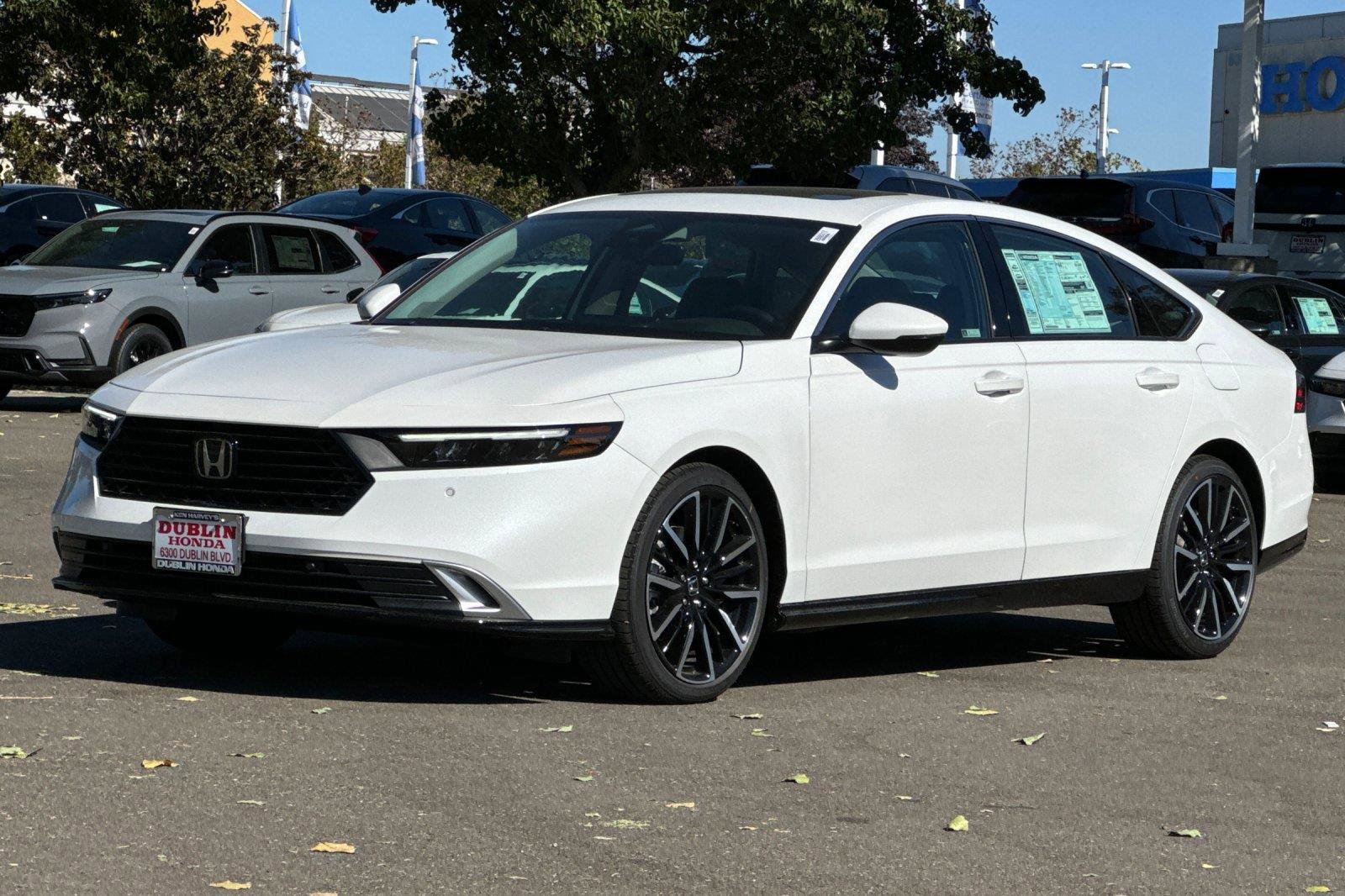 New 2025 Honda Accord Touring image 8