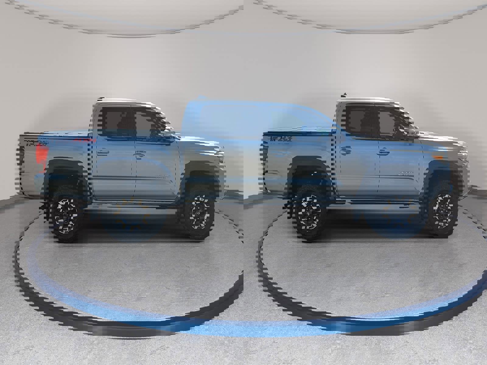 Used 2016 Toyota Tacoma TRD Off-Road w/ Premium & Technology Package image 4