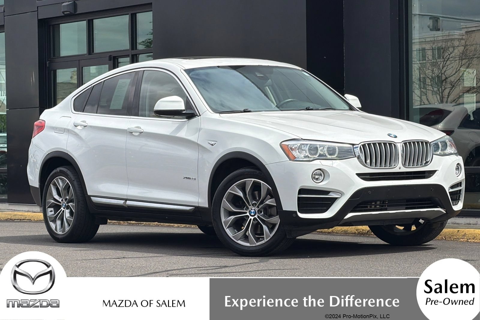 Used 2015 BMW X4 xDrive28i AWD/4WD image 1