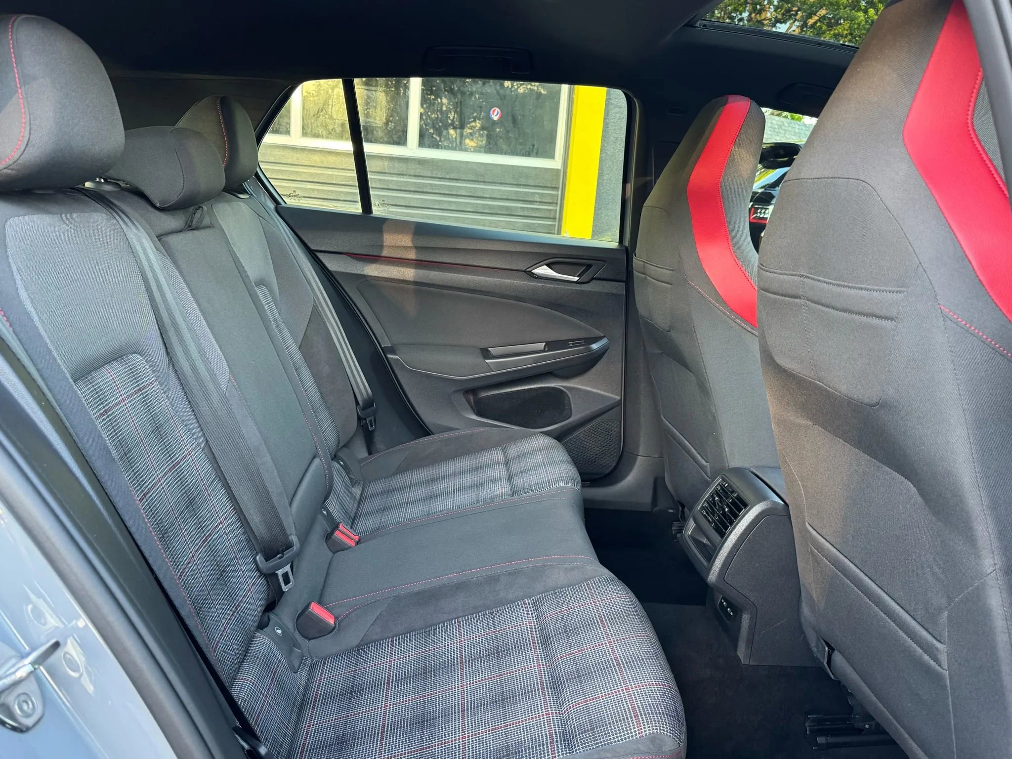 Used 2022 Volkswagen GTI SE image 24