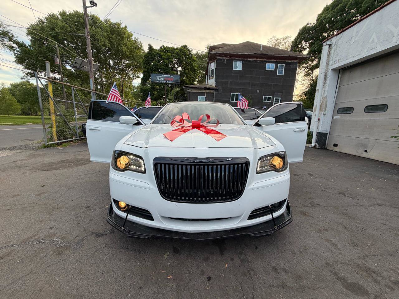 Used 2012 Chrysler 300 S RWD image 17