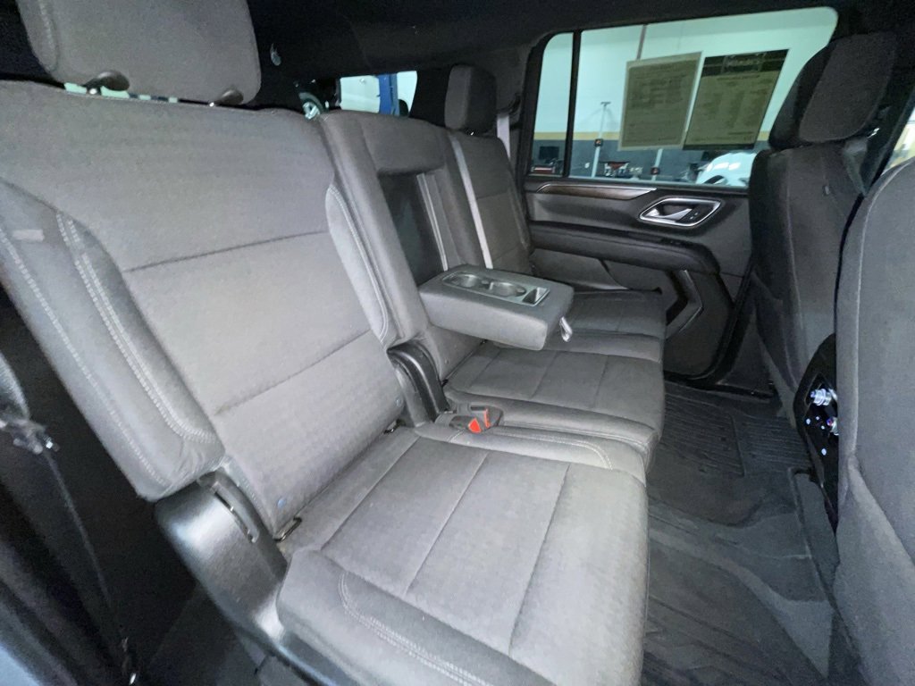 Used 2024 GMC Yukon XL SLE w/ Gmc Pro Safety Plus Package image 27