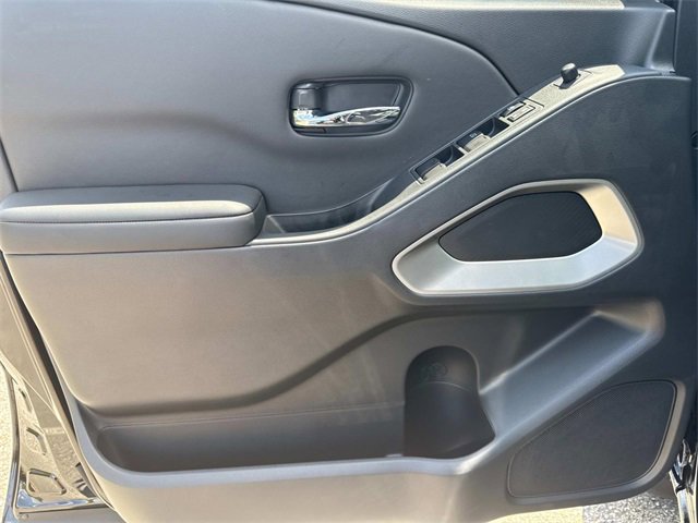 New 2025 Nissan Frontier SV image 20