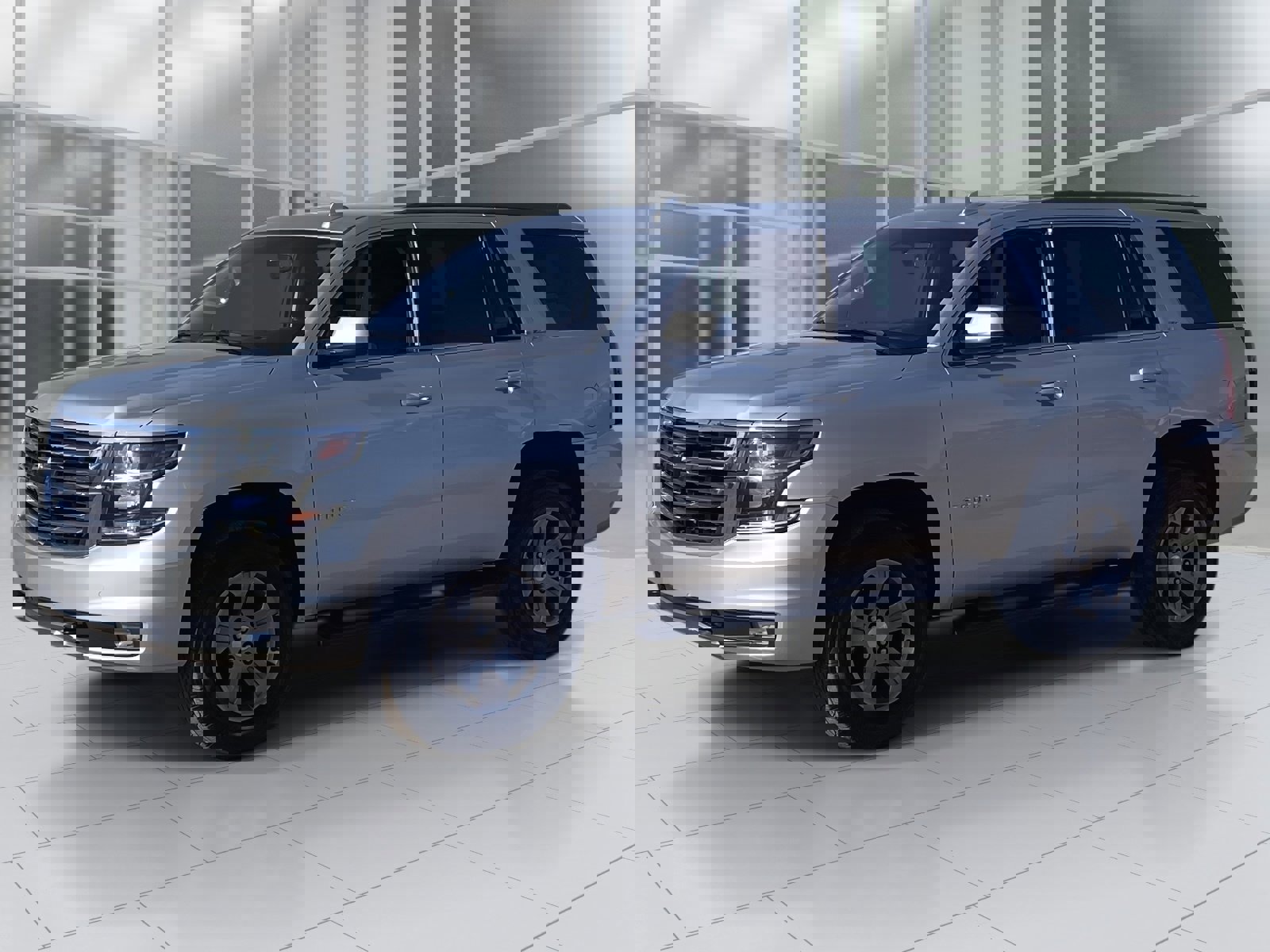 Used 2019 Chevrolet Tahoe LT w/ Luxury Package image 2