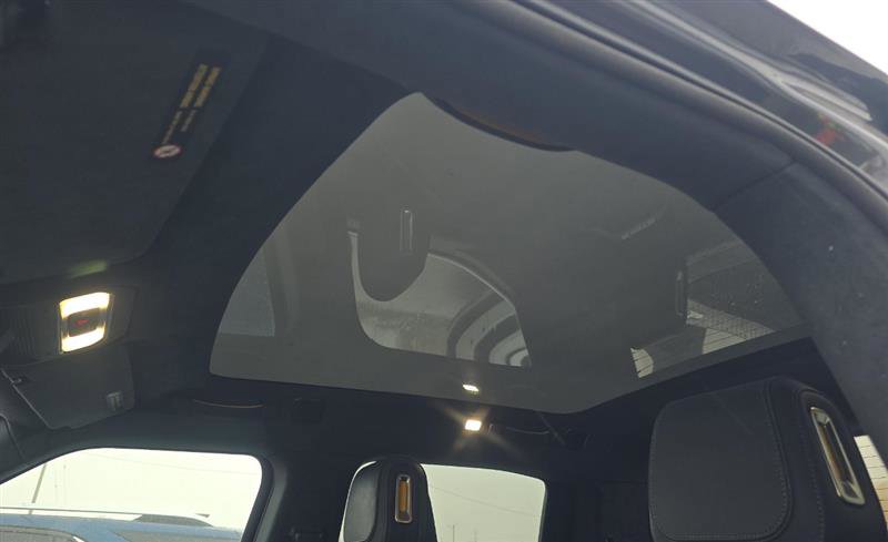 Used 2023 Rivian R1T Adventure image 4