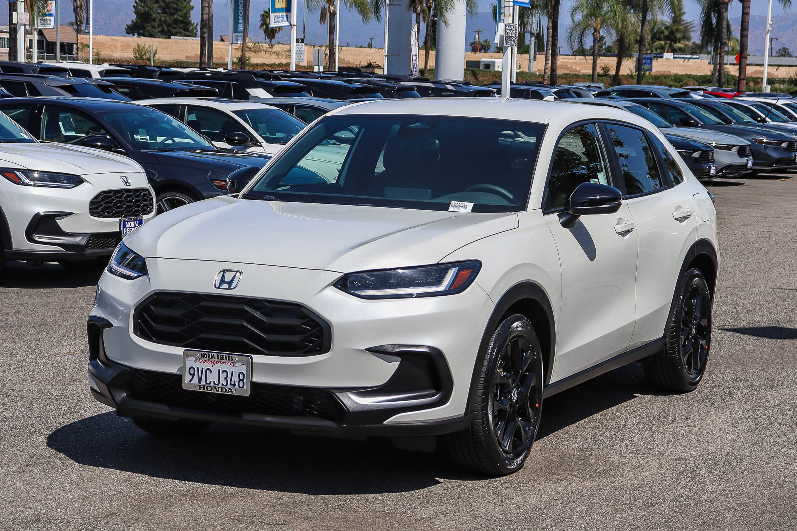 Certified 2025 Honda HR-V Sport image 3