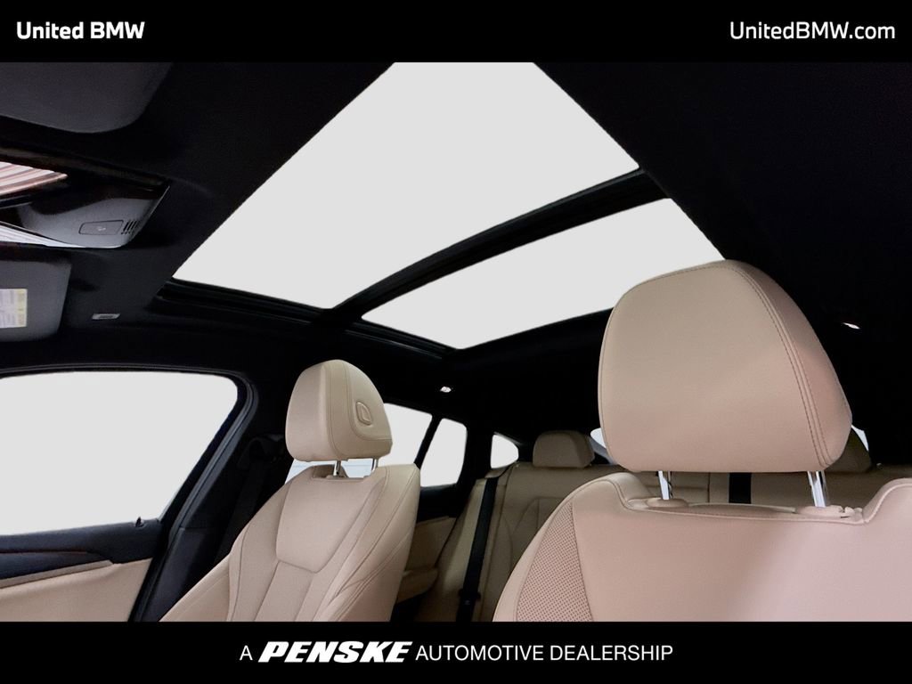 Used 2023 BMW X4 xDrive30i w/ Premium Package image 12