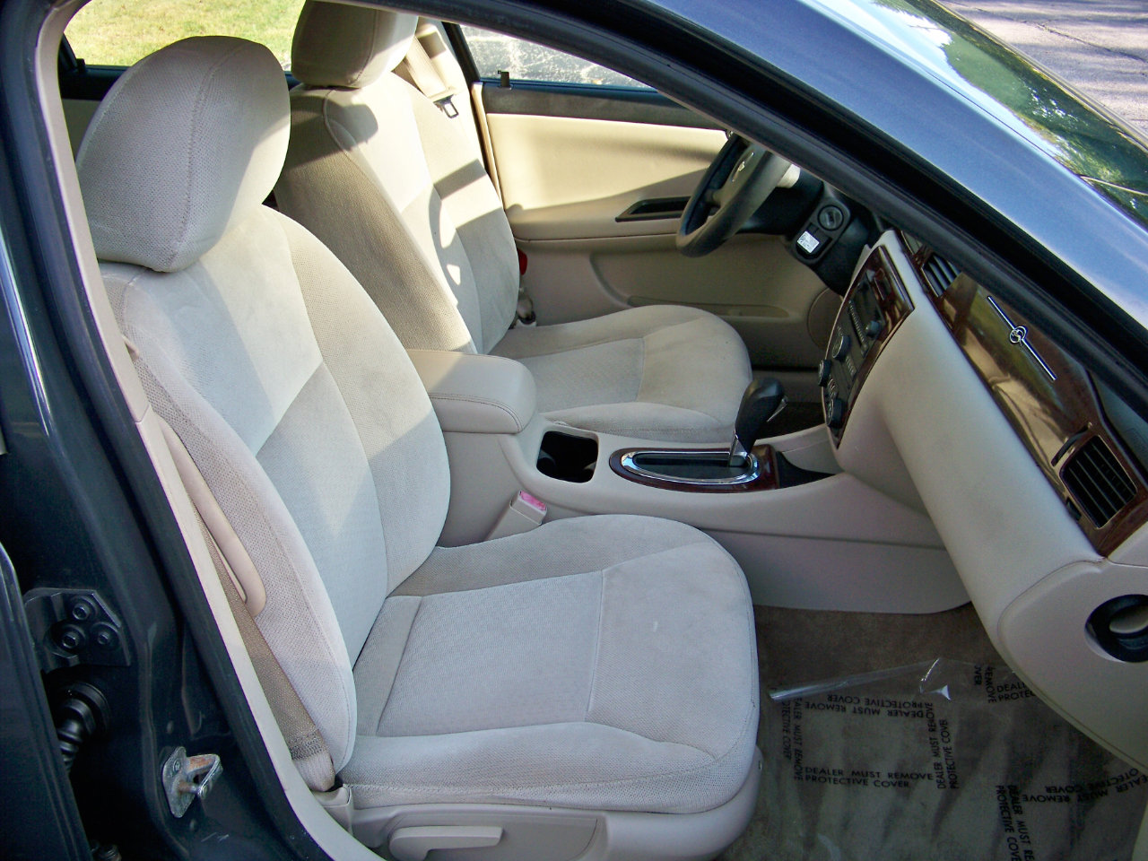 Used 2009 Chevrolet Impala LT image 35