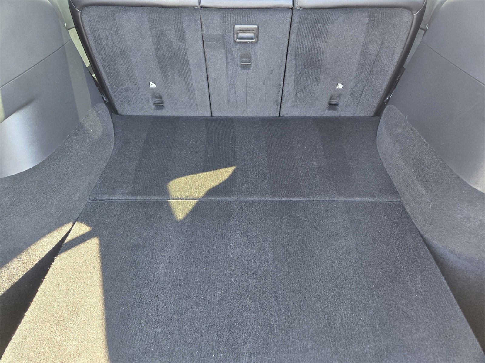 Used 2022 Tesla Model Y Performance image 30