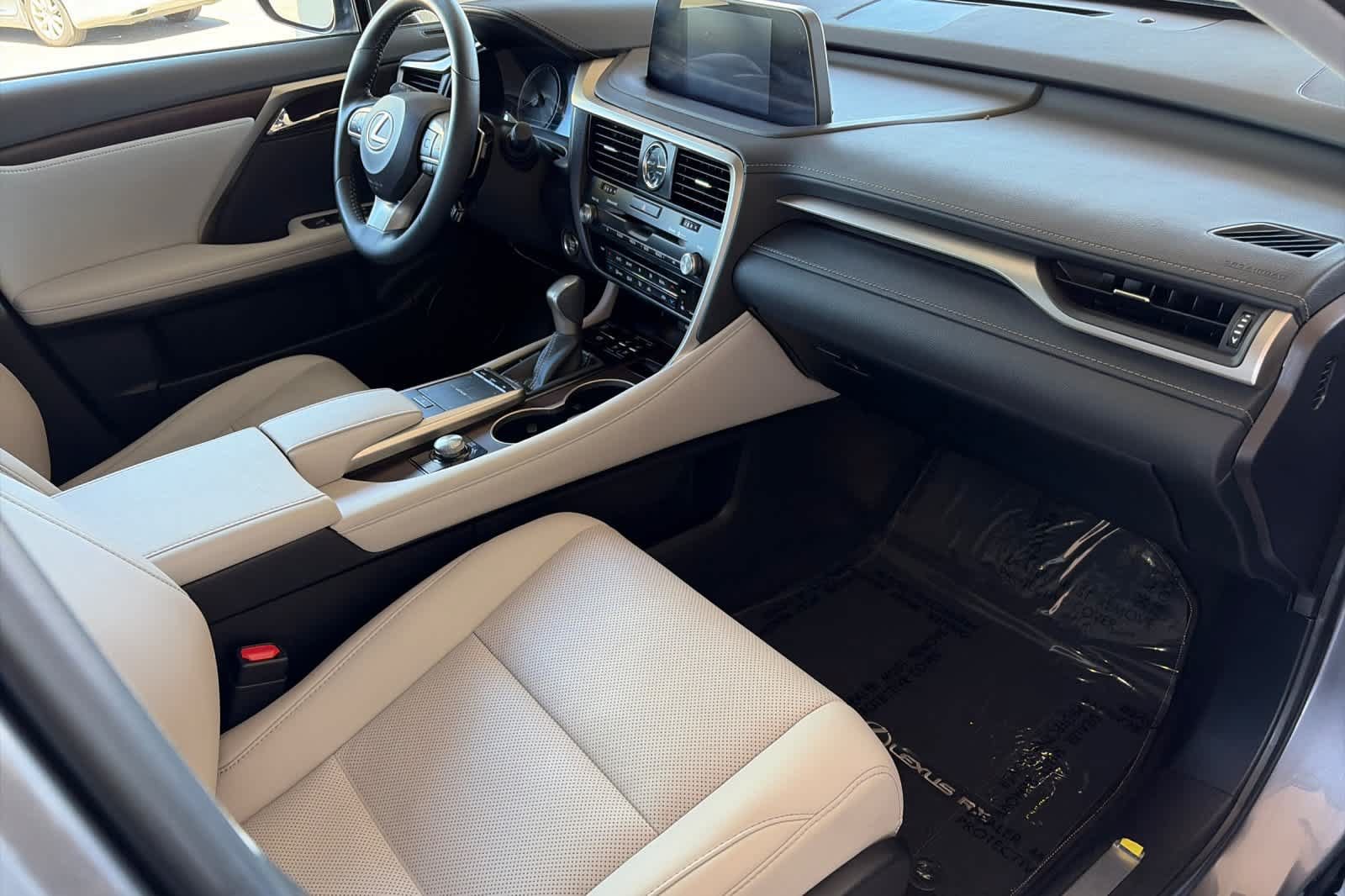 Used 2022 Lexus RX 350 FWD w/ Premium Package image 16