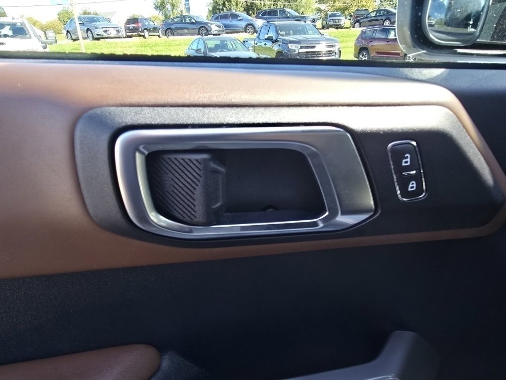 Used 2022 Ford Bronco Outer Banks image 23
