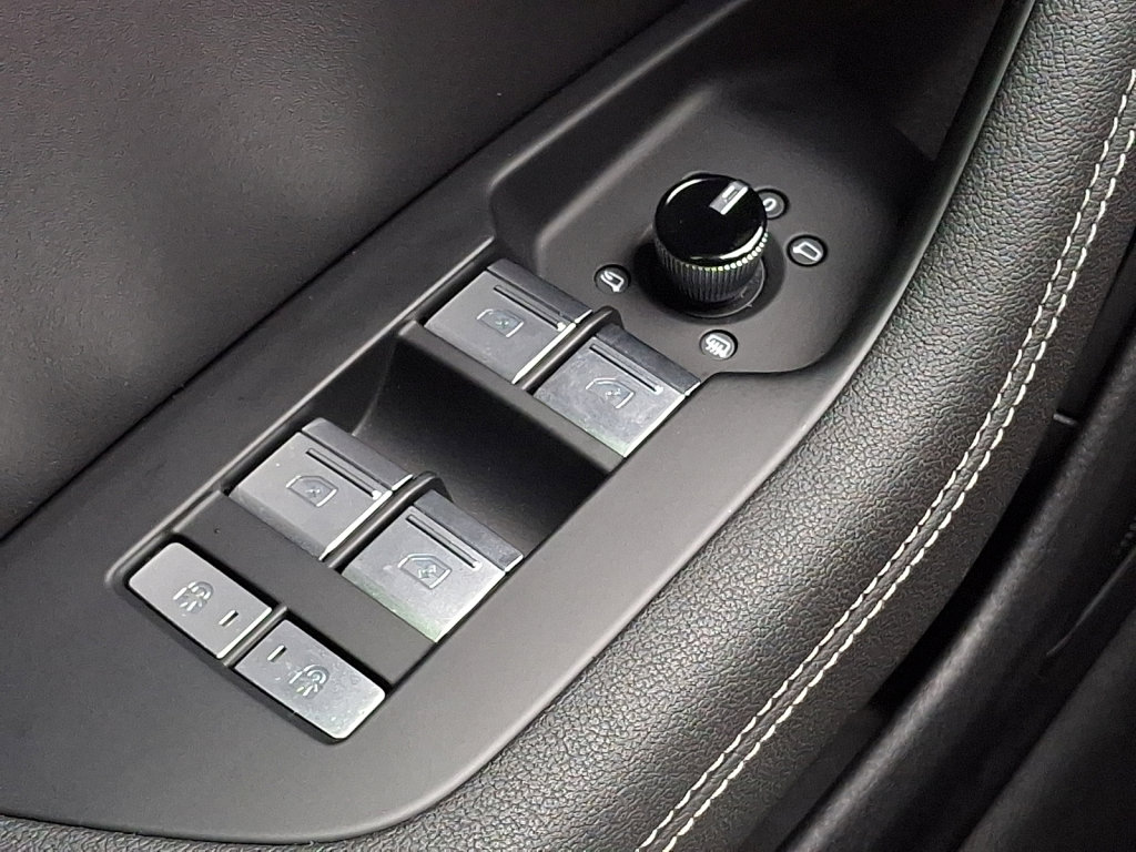 Used 2021 Audi A6 Premium Plus w/ Premium Plus Package image 29