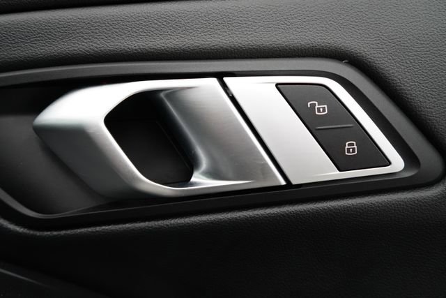 Used 2023 BMW 330e xDrive w/ Premium Package image 74
