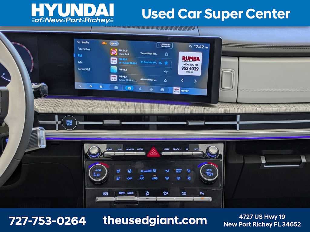 Used 2025 Hyundai Santa Fe Calligraphy FWD image 26