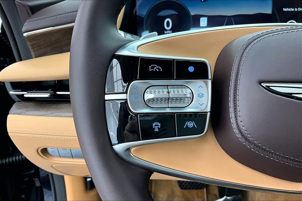 Used 2024 Genesis G90 3.5T image 18