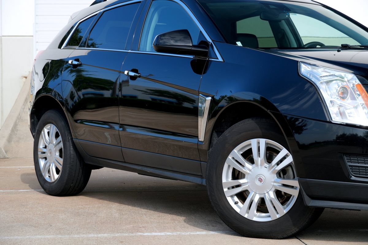 Used 2013 Cadillac SRX Luxury w/ Driver Awareness Package FWD image 19
