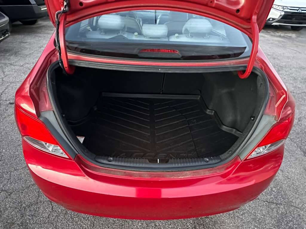 Used 2015 Hyundai Accent GLS image 23