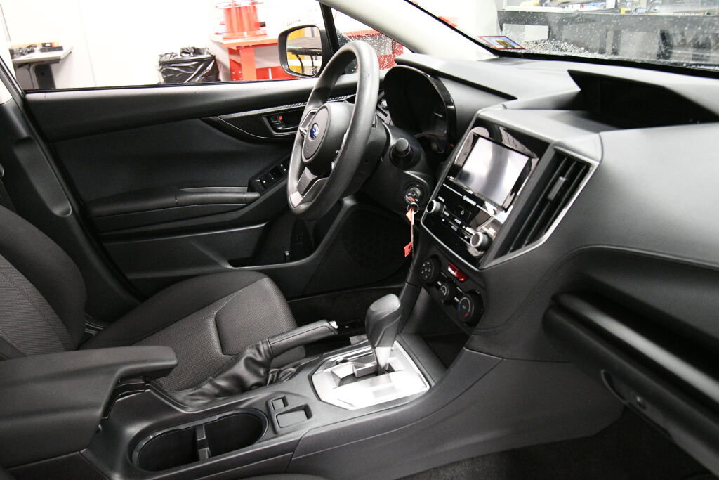 Used 2020 Subaru Impreza 2.0i AWD/4WD image 28