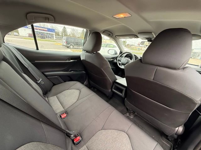 Used 2019 Toyota Camry LE FWD image 24