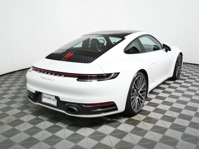 Used 2021 Porsche 911 Carrera S RWD image 3