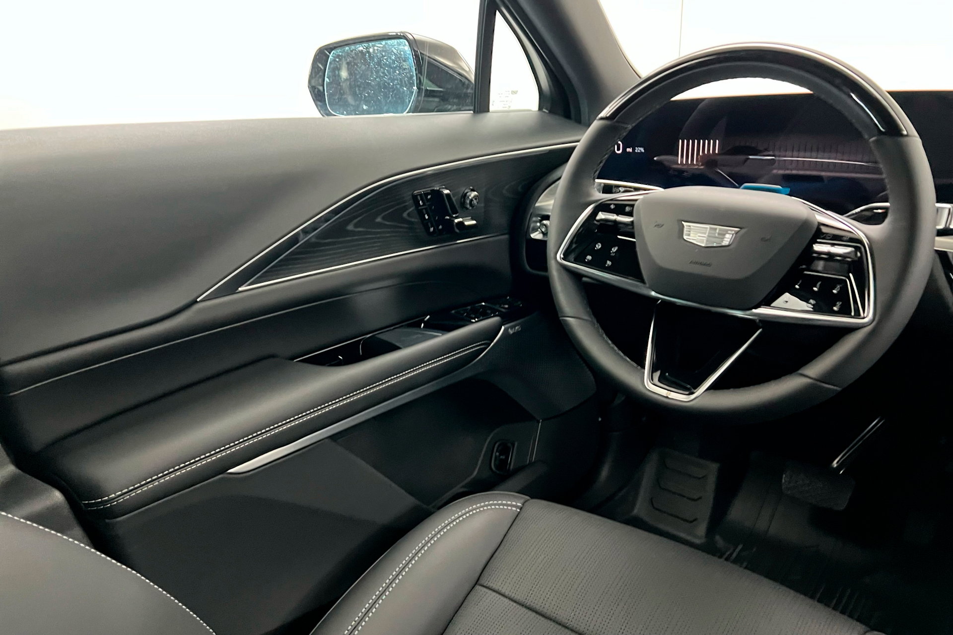 New 2025 Cadillac Lyriq Sport w/ LPO, Floor Liner Package image 12