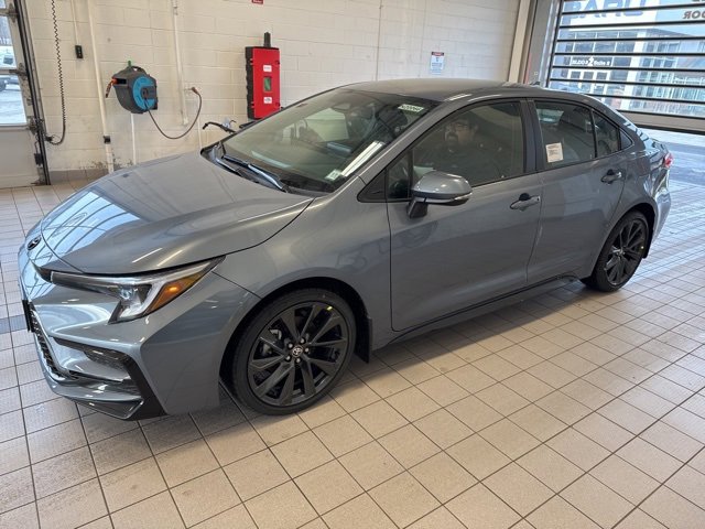 New 2026 Toyota Corolla SE image 2