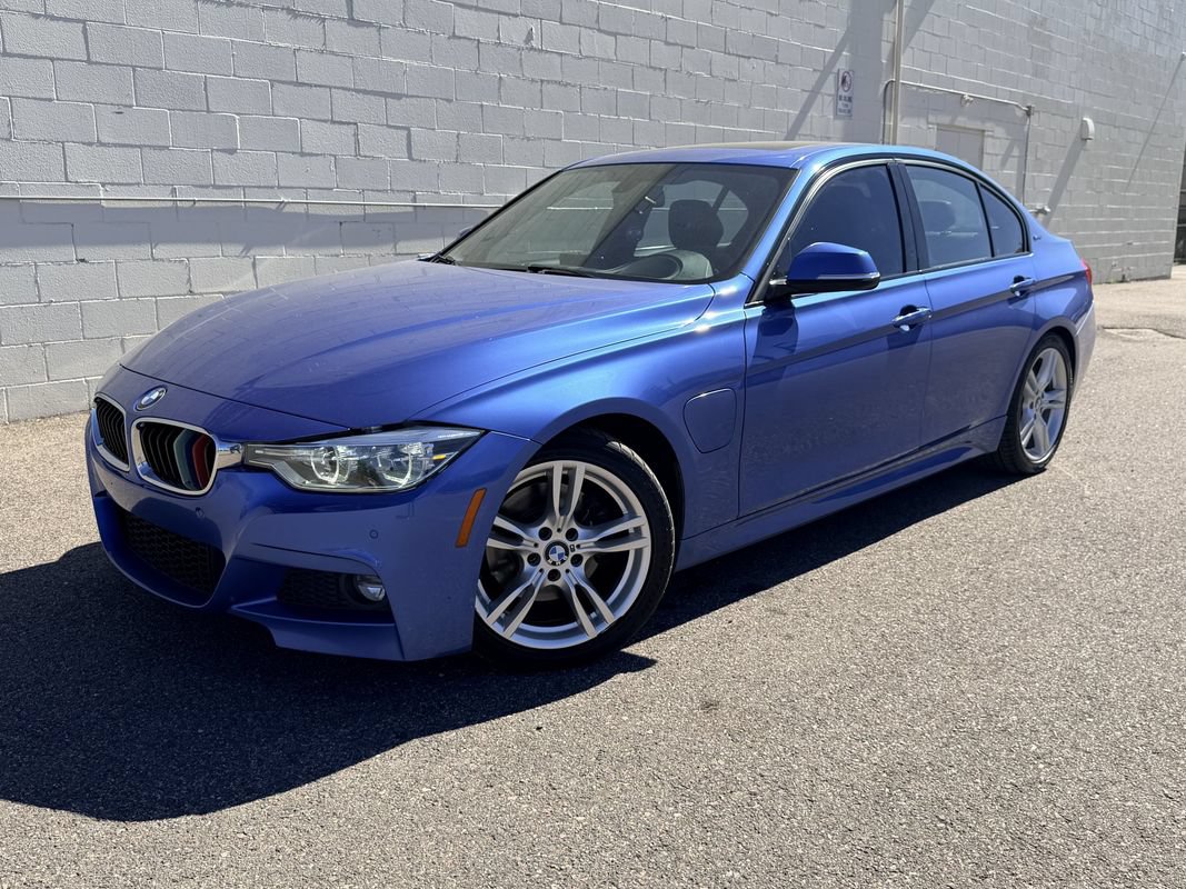 Used 2016 BMW 330e RWD image 1