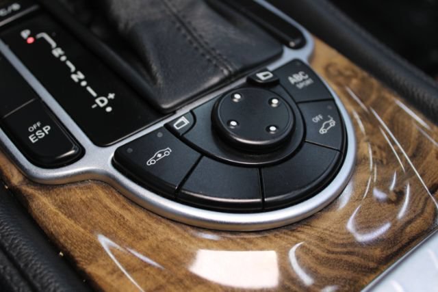Used 2007 Mercedes-Benz SL 550 image 21