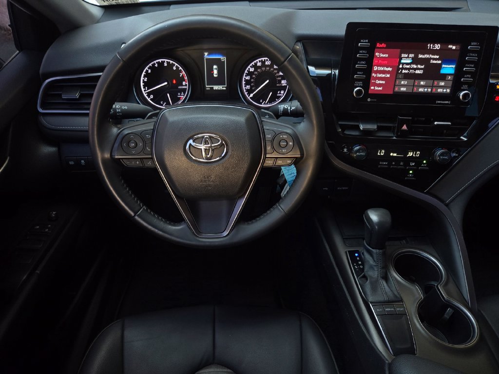 Used 2024 Toyota Camry SE FWD image 14