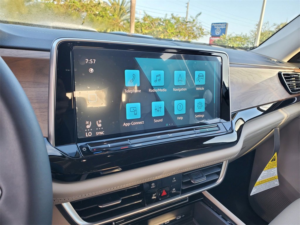 New 2026 Volkswagen Atlas SE image 8