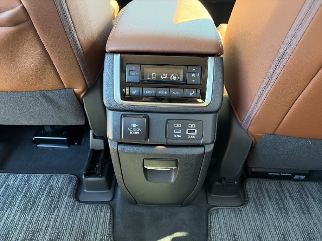 Certified 2025 Subaru Ascent Touring AWD/4WD image 22