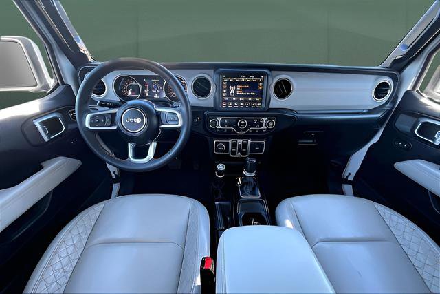 Used 2023 Jeep Gladiator Overland image 18