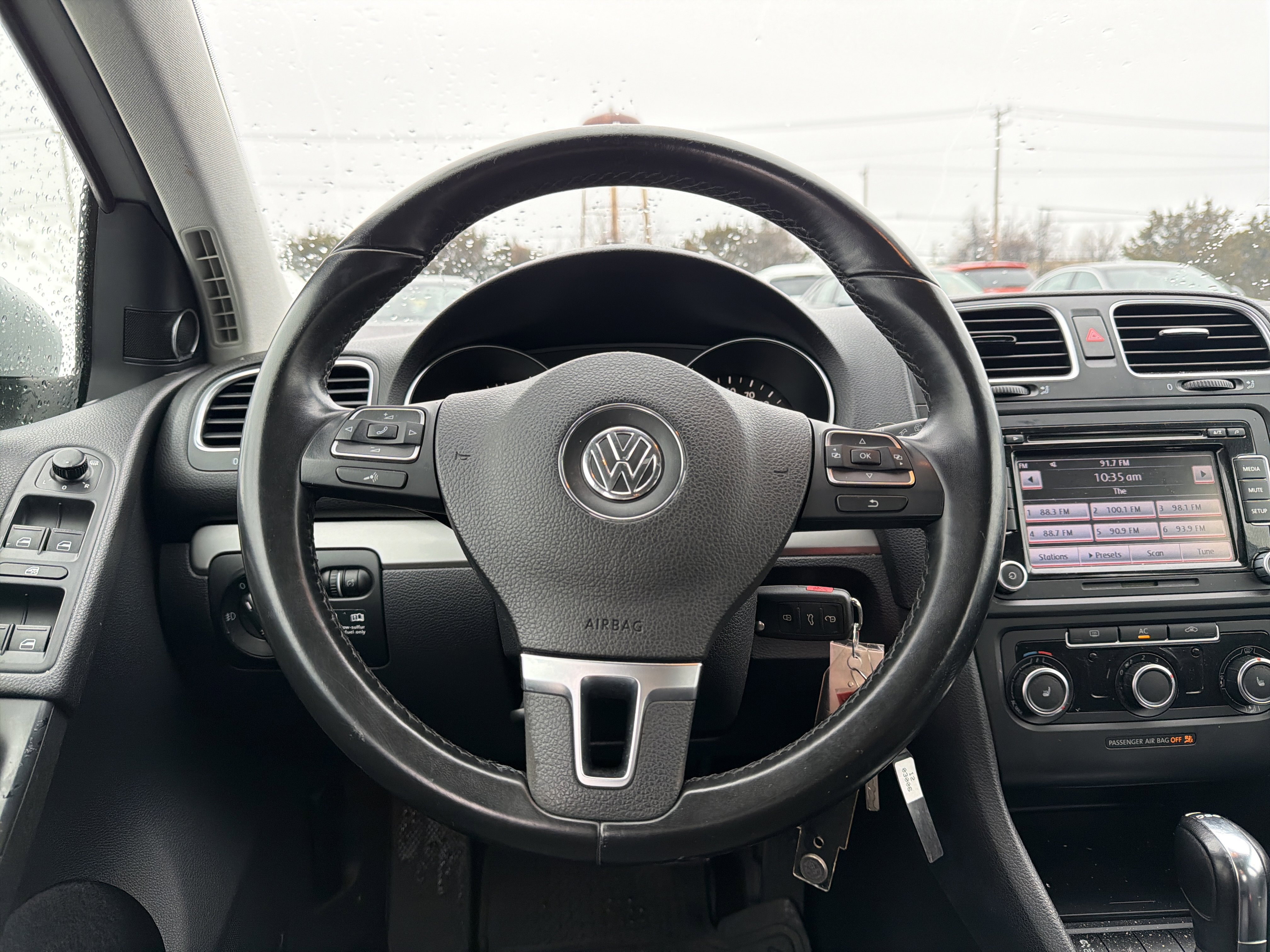 Used 2011 Volkswagen Golf TDI image 14