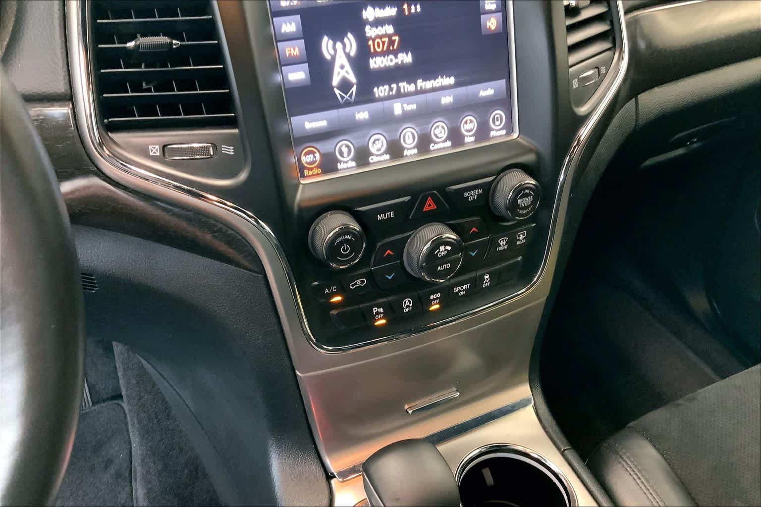 Used 2018 Jeep Grand Cherokee Altitude RWD image 31
