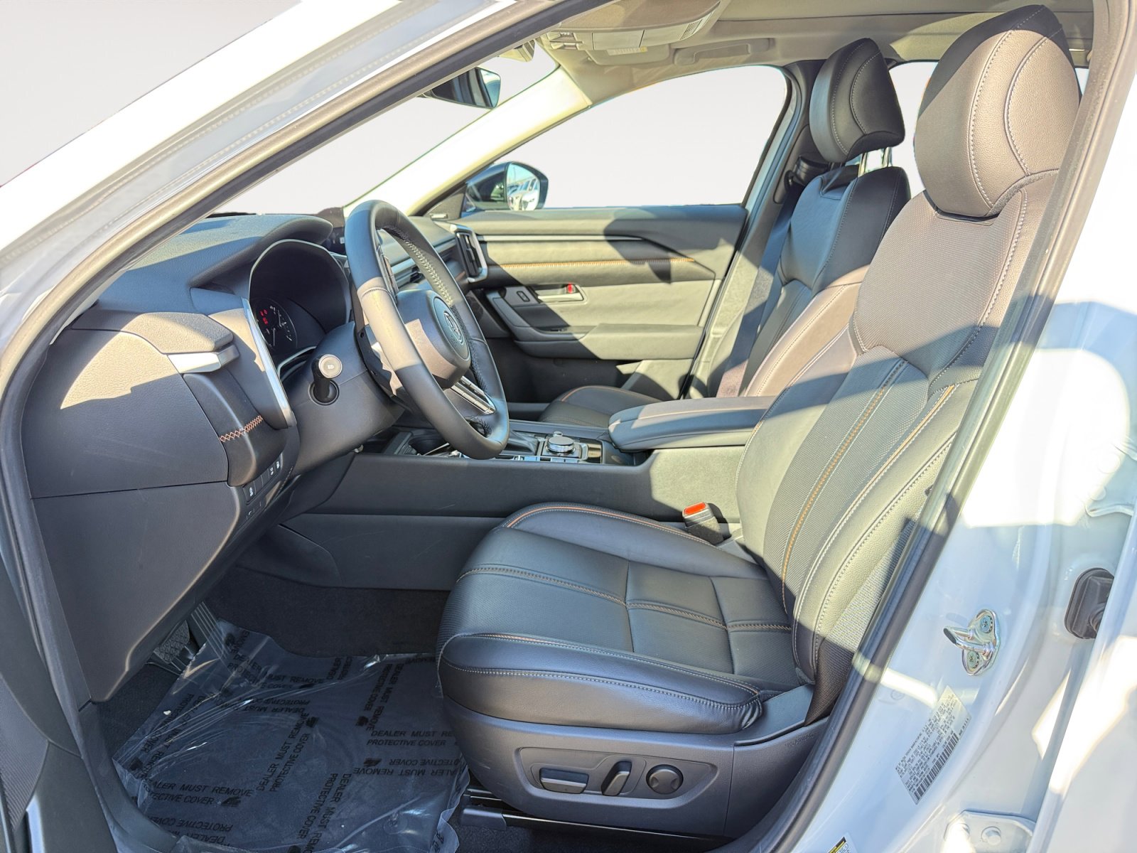 Certified 2025 MAZDA CX-50 AWD 2.5 Hybrid w/ Weather Package image 10