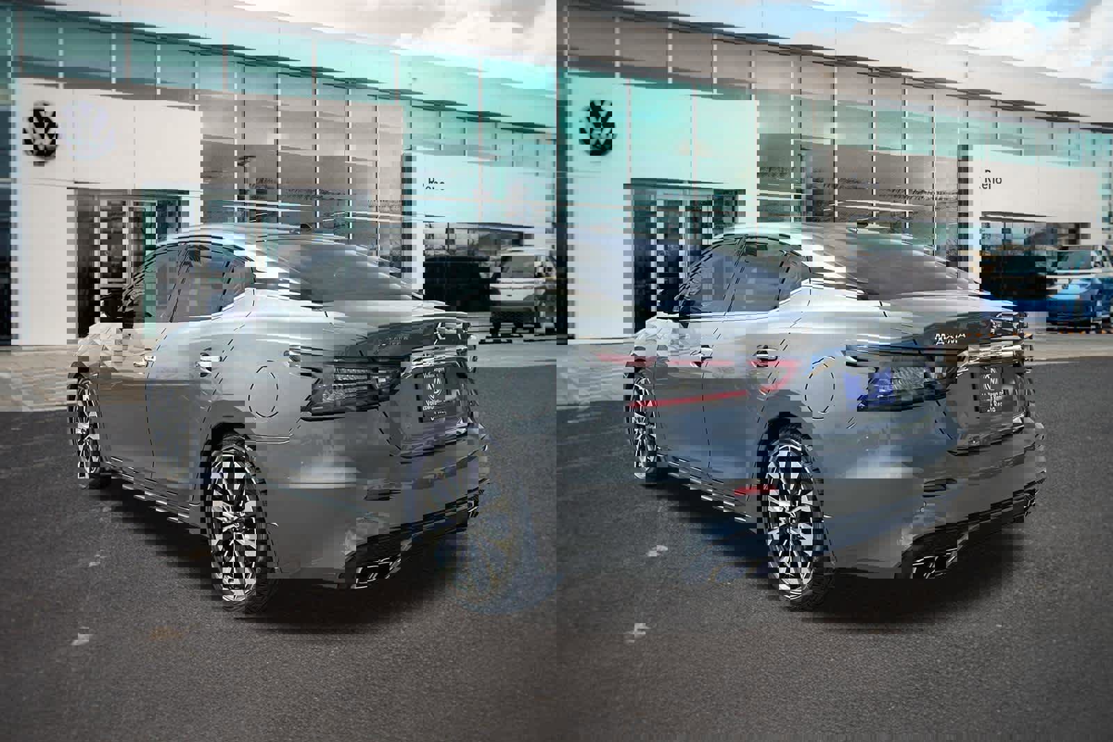 Used 2020 Nissan Maxima Platinum w/ Sport Mat Group image 7