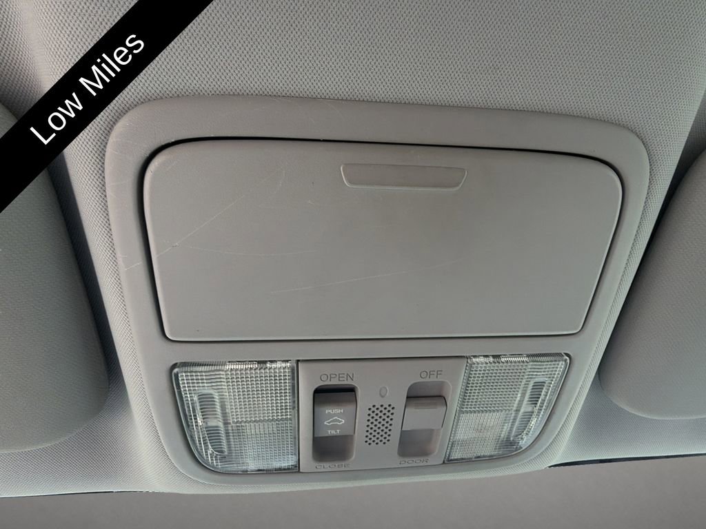 Used 2010 Honda CR-V EX image 25