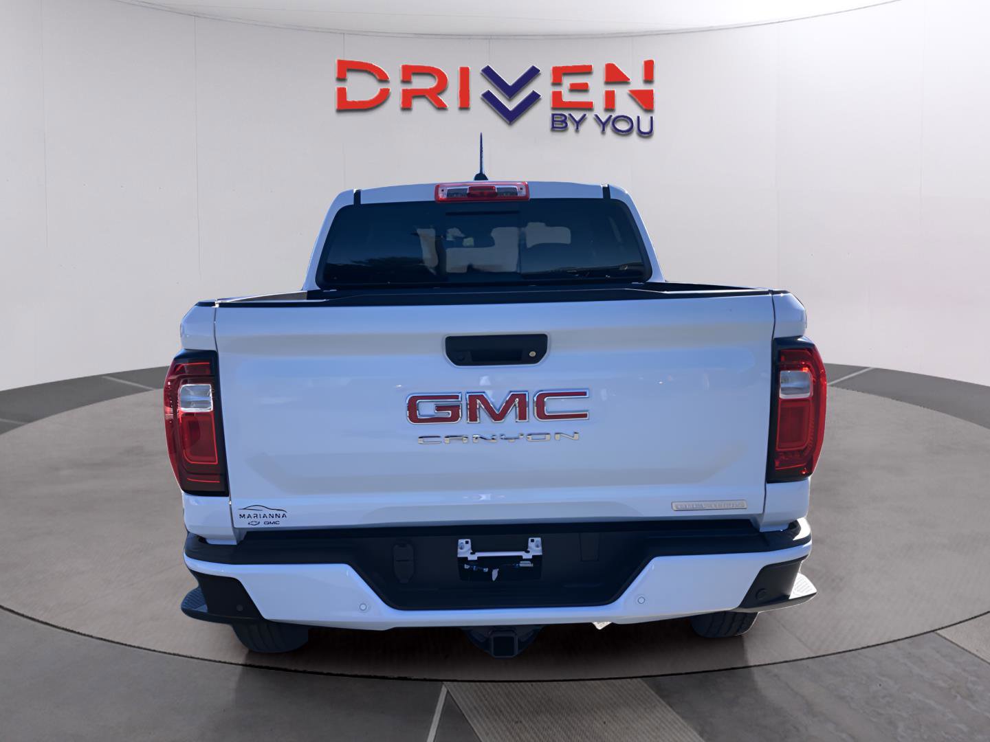New 2026 GMC Canyon Elevation w/ Convenience Package image 4