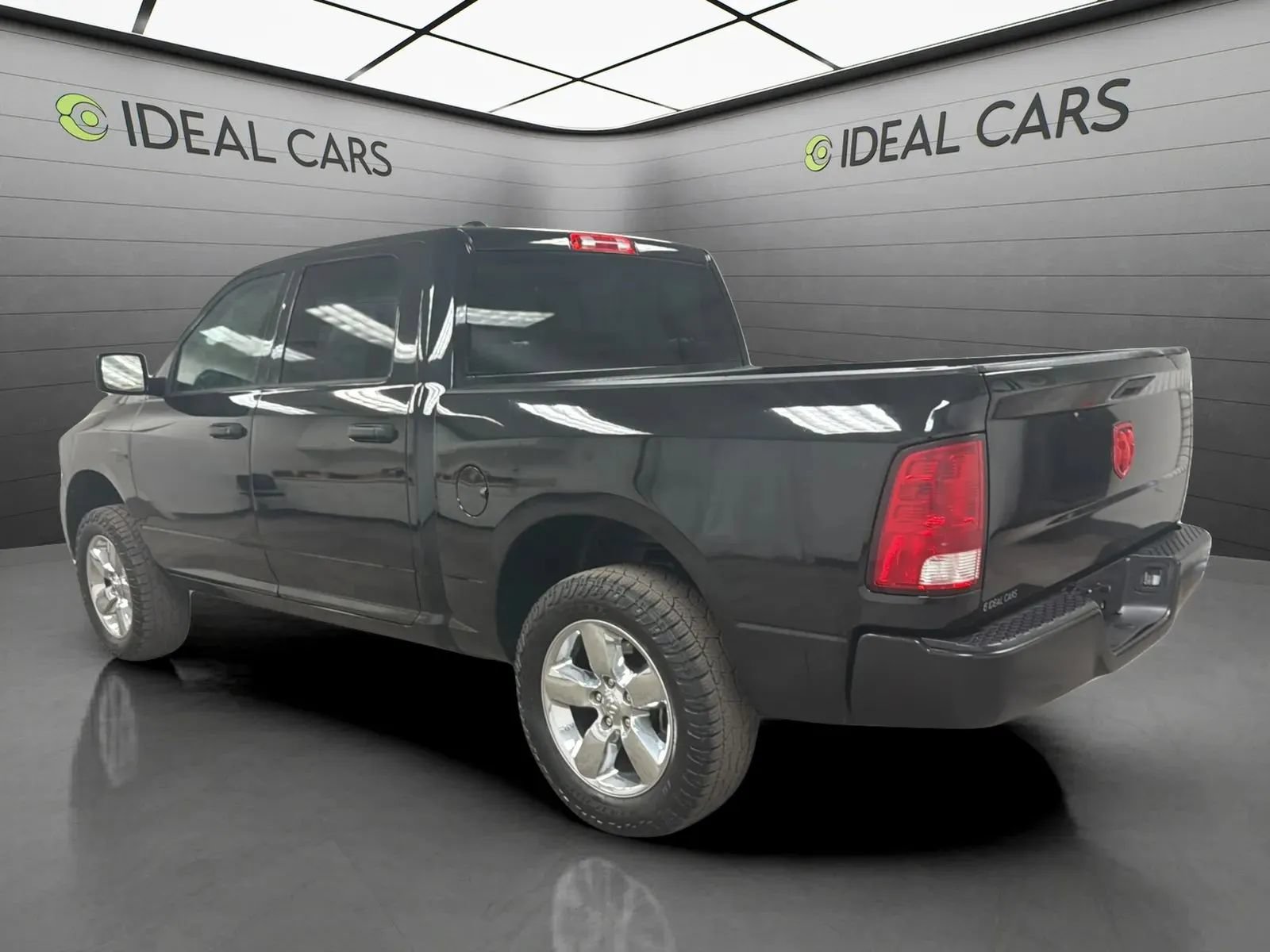 Used 2015 RAM 1500 Tradesman w/ Popular Equipment Group AWD/4WD image 7