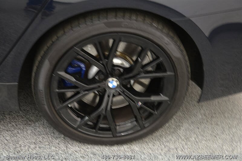 Used 2022 BMW M550i xDrive w/ Executive Package AWD/4WD image 51