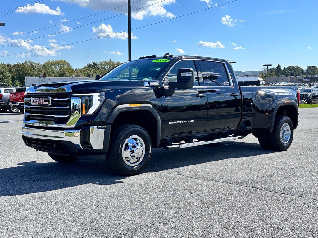 Certified 2026 GMC Sierra 3500 SLE w/ Preferred Package AWD/4WD image 2