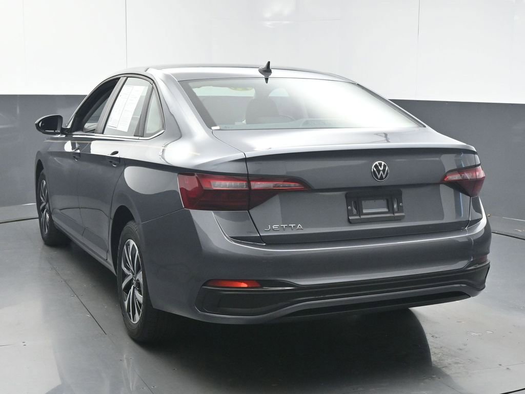 Used 2024 Volkswagen Jetta S image 6