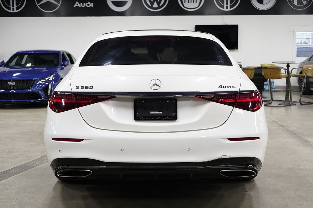Used 2023 Mercedes-Benz S 580 4MATIC Sedan image 4