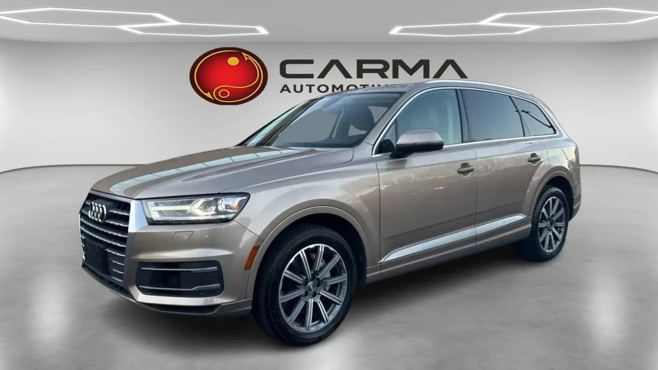 Used 2019 Audi Q7 3.0T Premium w/ Cold Weather Package AWD/4WD image 1