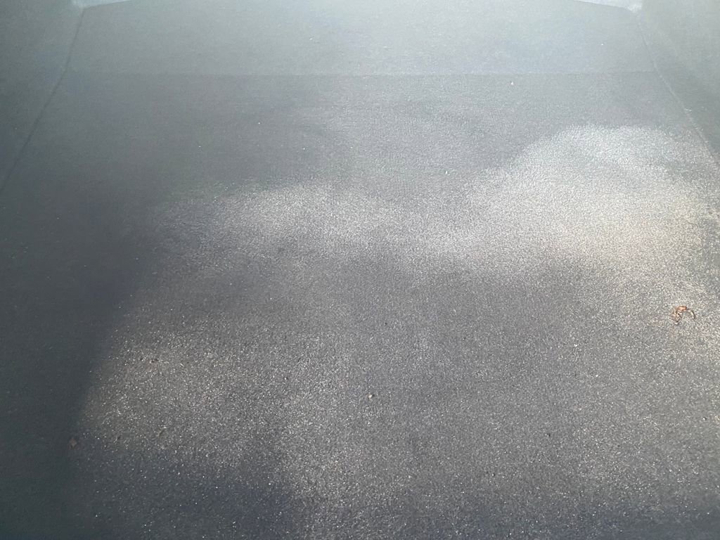 Used 2025 Toyota Corolla LE image 29