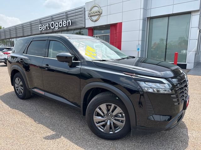 Certified 2026 Nissan Pathfinder S FWD 360° Tour