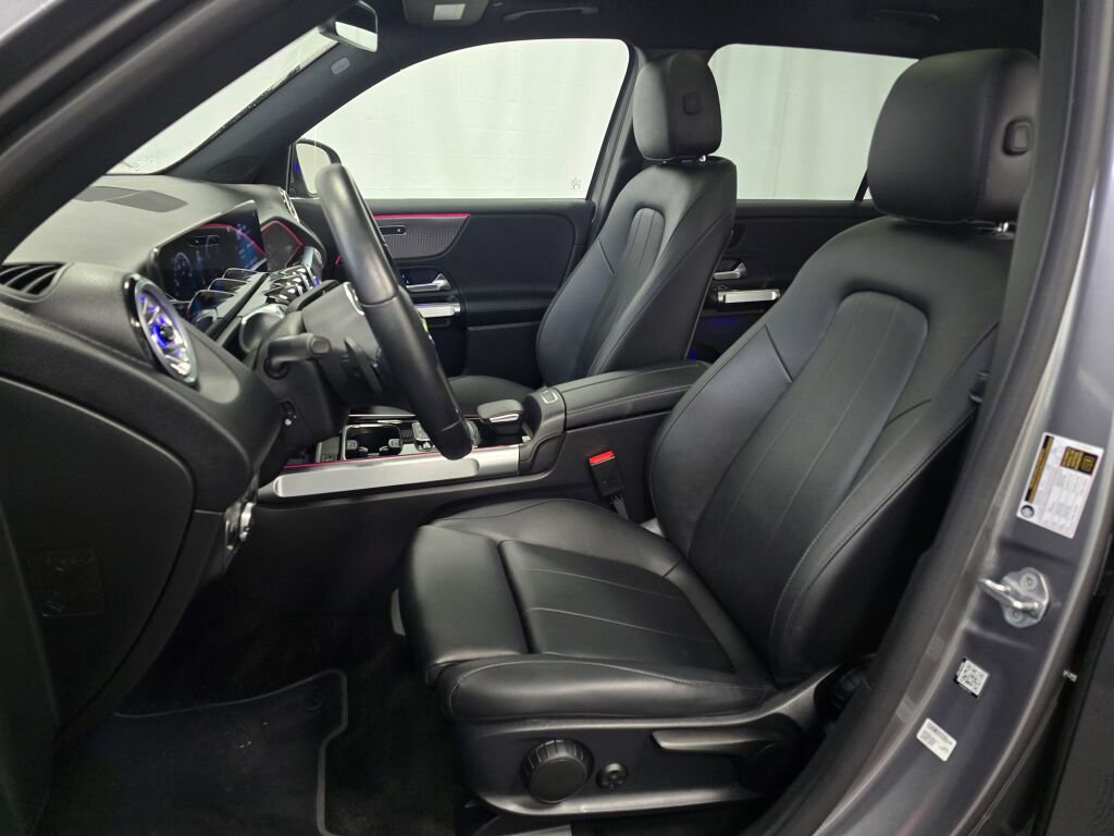 Used 2022 Mercedes-Benz EQB 350 4MATIC image 13